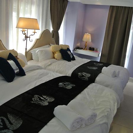 1 Day Car Hotel Station 18 Ipoh Exterior foto